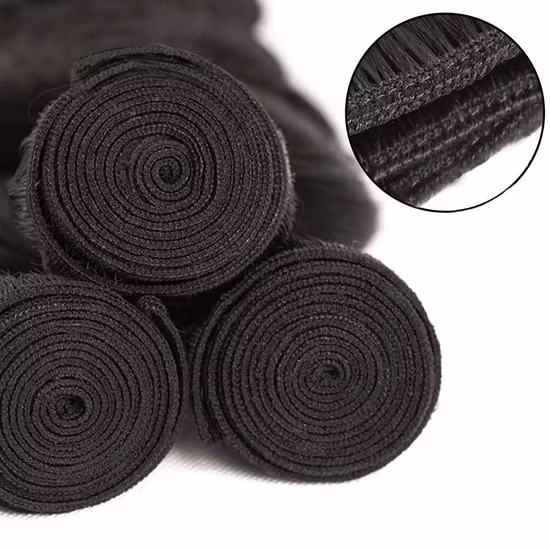 Großhandel Günstige lange lockige 100 % Remy peruanische indische brasilianische natürliche Jungfrau menschliche gerade Wasserwelle Haarwebart